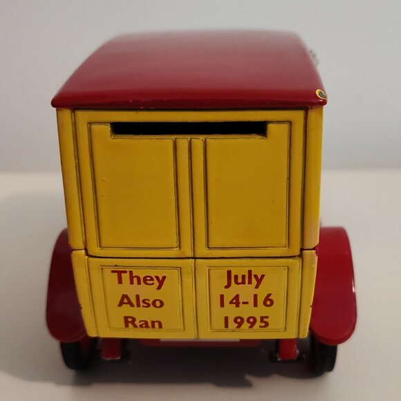 Liberty Classics 1916 Studebaker Panel Truck Locking Coin Bank VG used condition - Picture 4 of 9